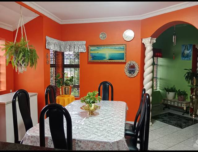 3 BEDROOM FREESTANDING FOR SALE IN RAISETHORPE
